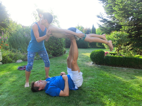 Acro Yoga beim Familien Yoga Acro_Yoga_1
